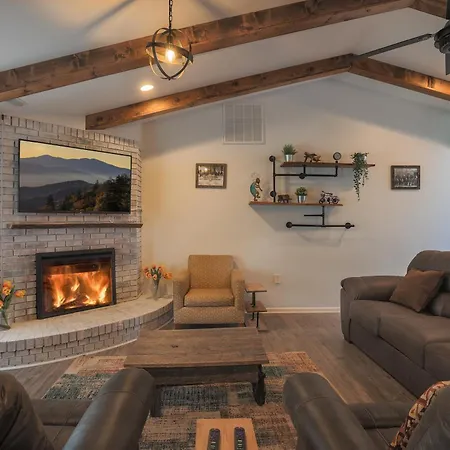 Relaxing 3Br Cottage 1 Mile To Main St Attractions Views